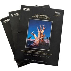 NWT Epson Ultra Premium Photo Paper Luster